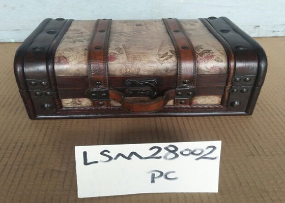 L32 Antique Leather Trunk